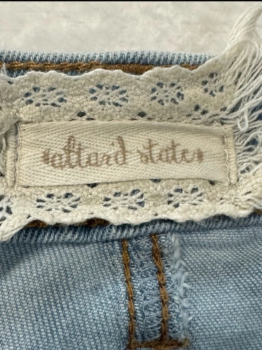 Atlar’d state Blue Jean Shorts with Vintage Distressed Look Size 1/25